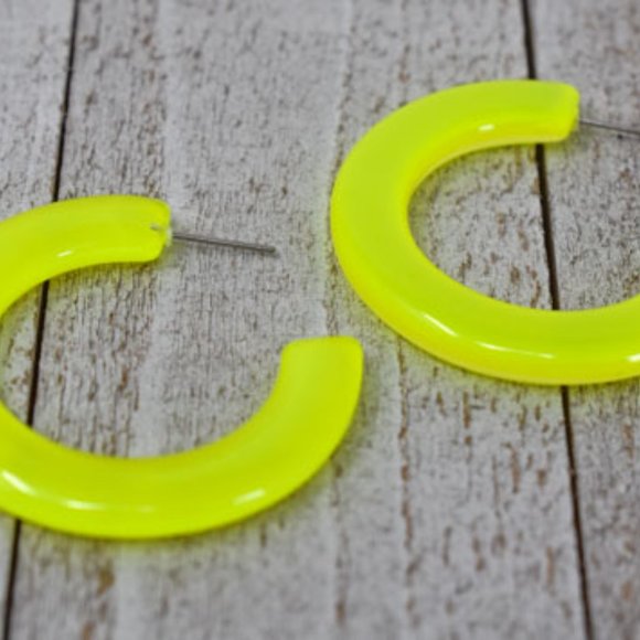 1.75" Retro Translucent Neon Yellow Hoop Earrings - Picture 8 of 11